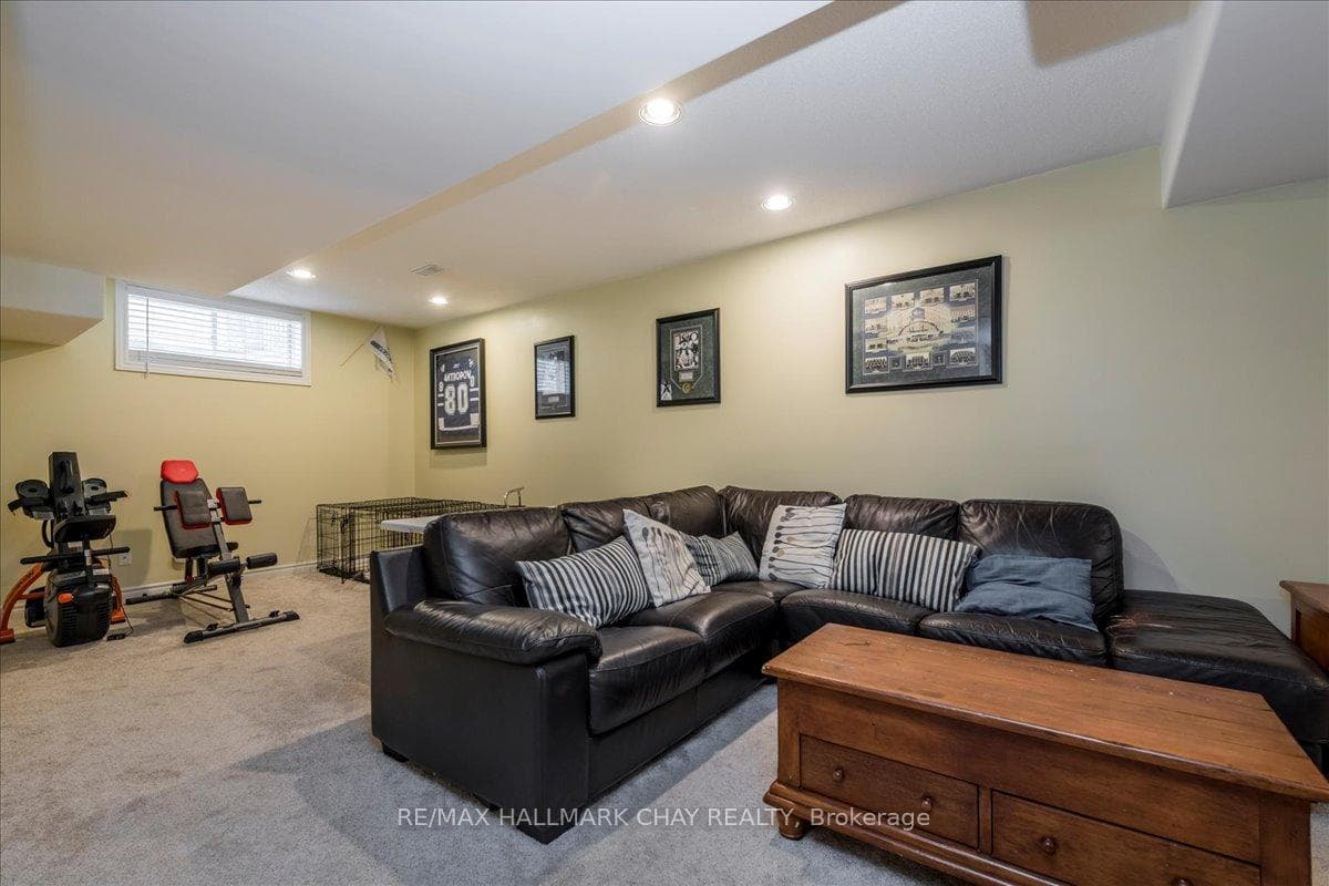 85 Miller Drive photo 19