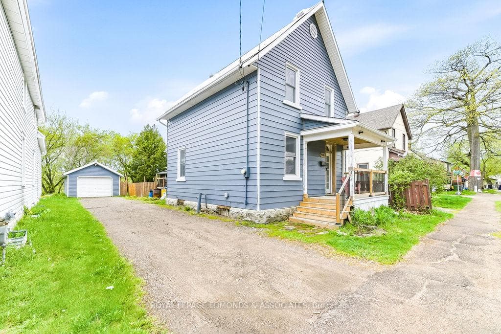 408 Moffat Street photo 2