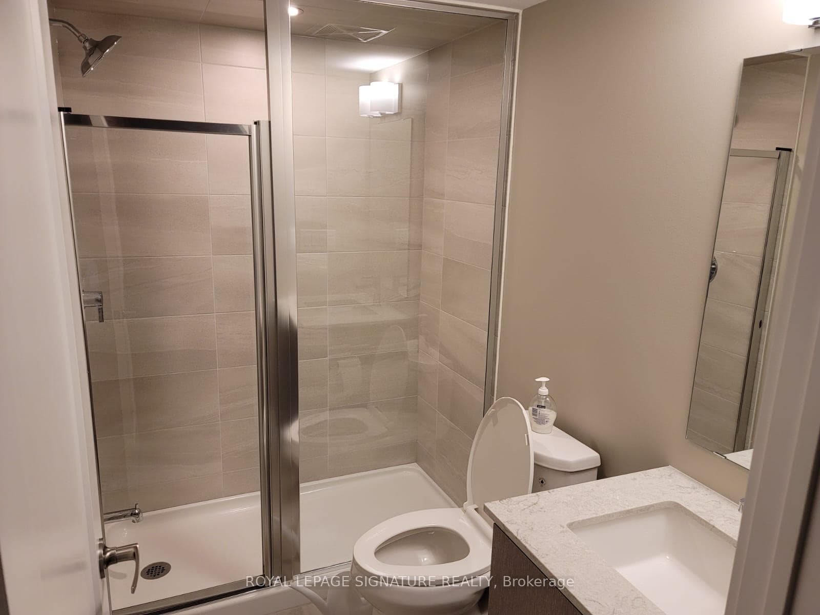 3492 Widdicombe Way Unit 6 photo 10