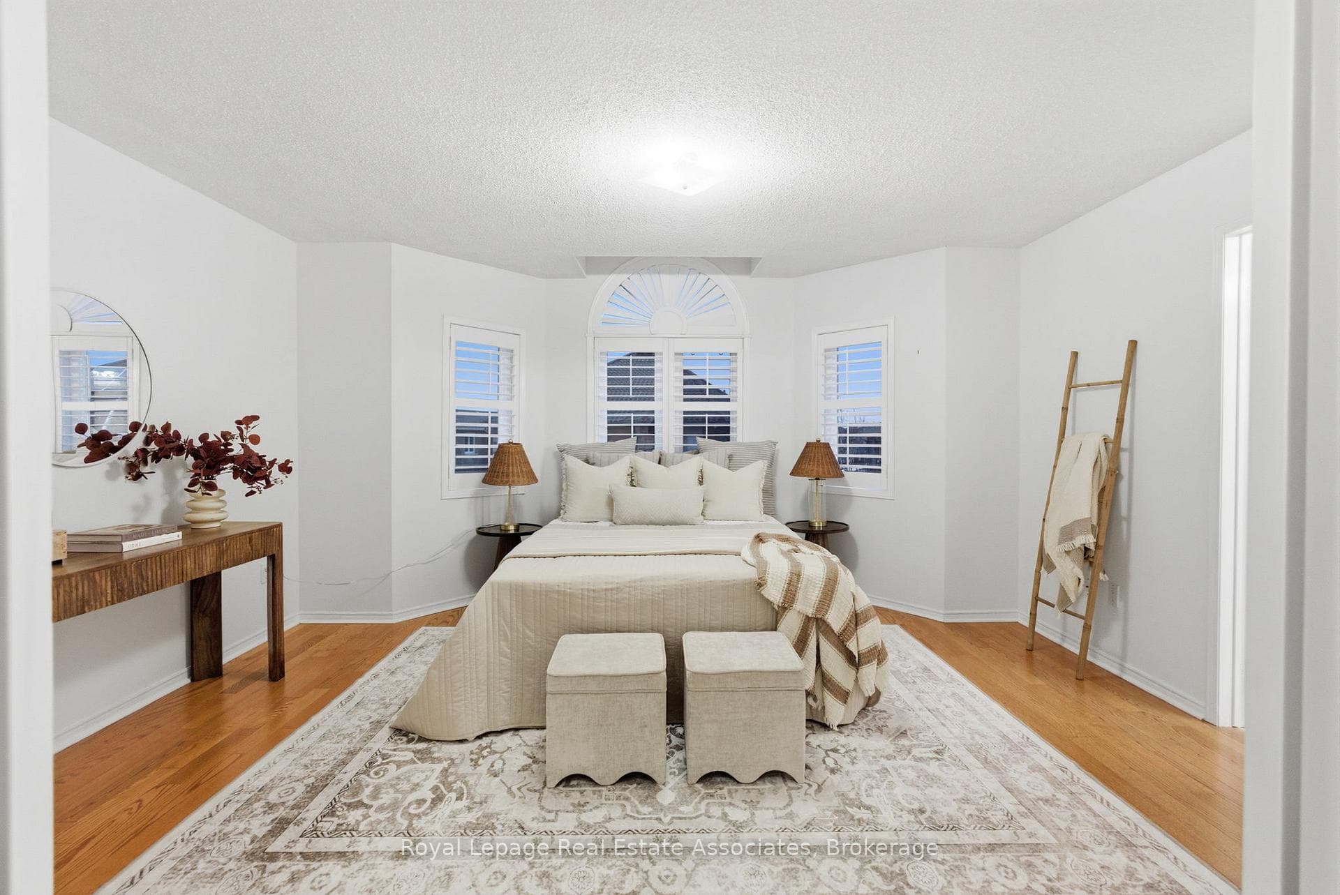 17 Walden Street photo 26