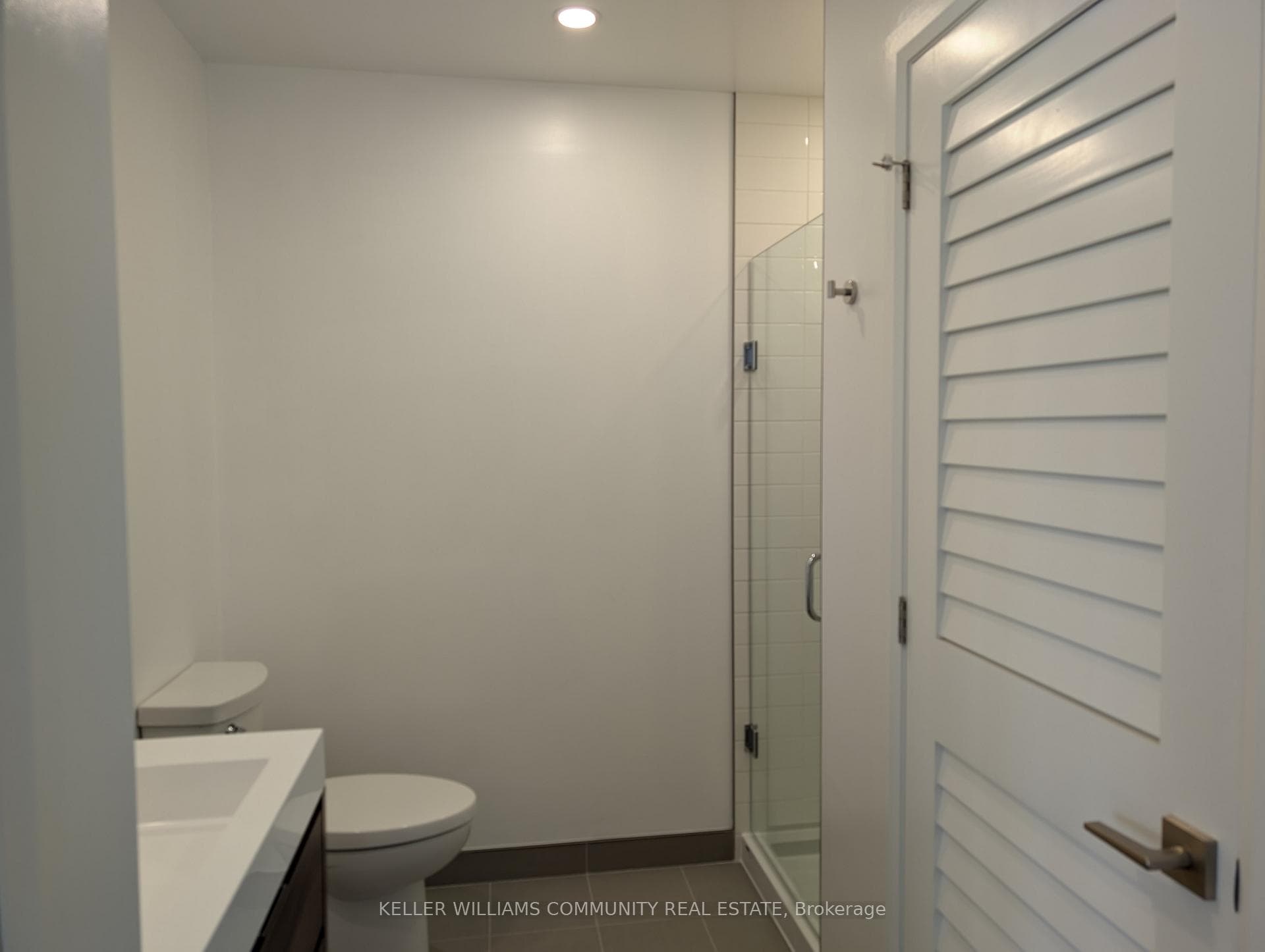 195 Hunter Street Unit 802 photo 13