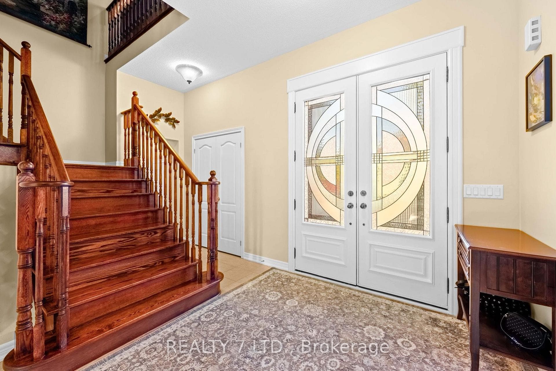 3217 Swiss Court photo 5
