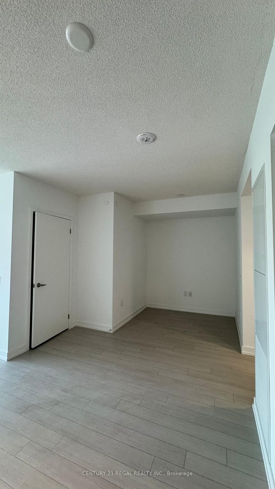 4010 Eglinton Avenue Unit 417 photo 10