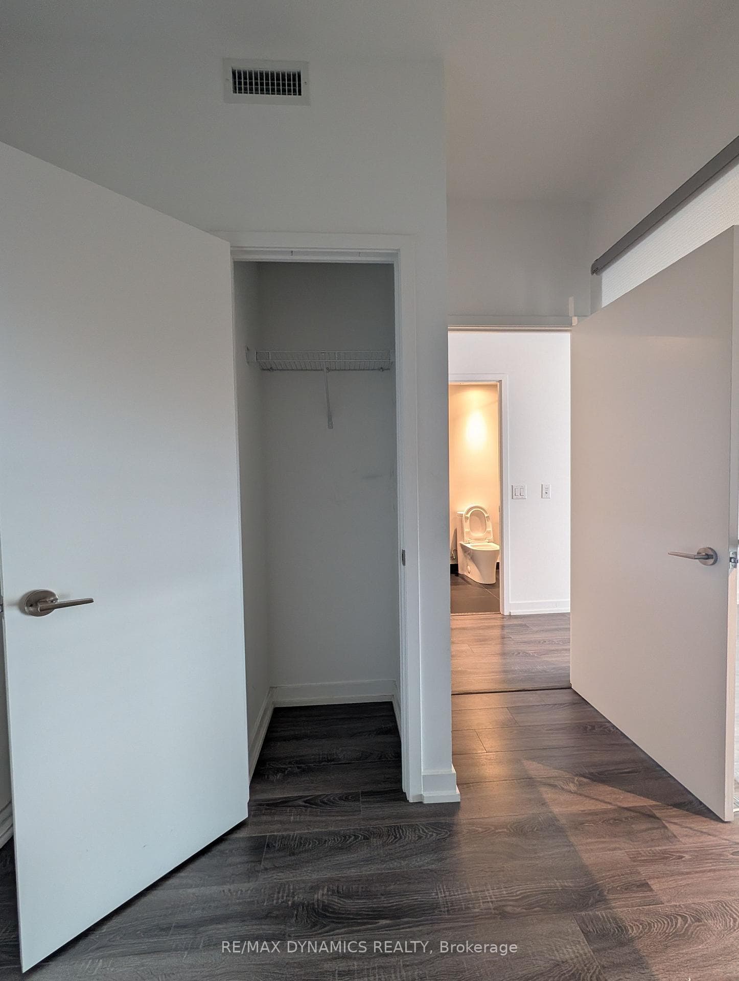 20 Edward Street Unit 2212 photo 6