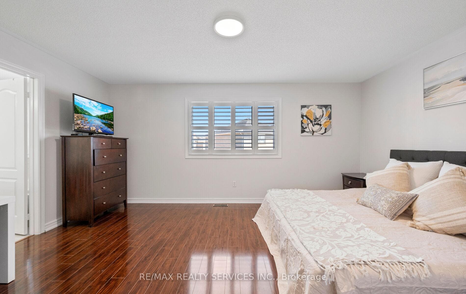 5 Thornbush Boulevard photo 28