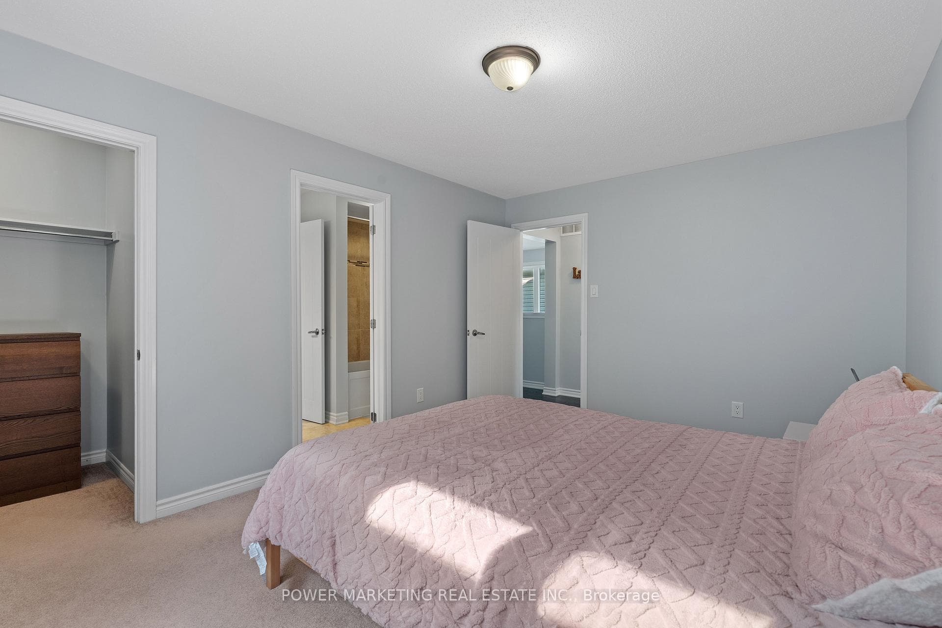 241 Rue Des Soldats Riendeau Street photo 27