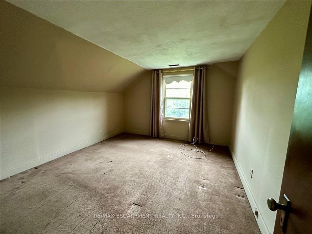 120 Lake Avenue photo 14