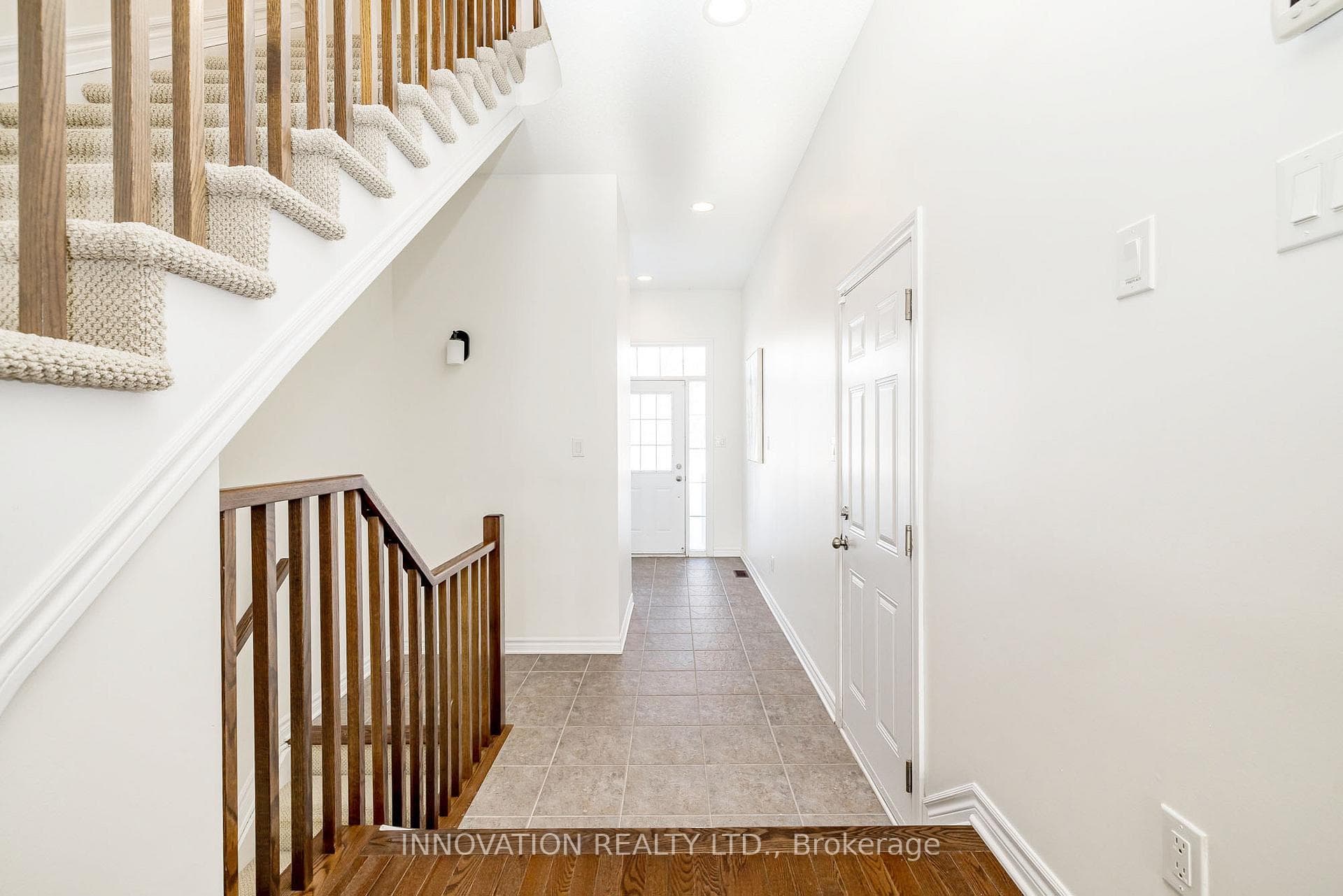 344 Kingbrook Drive photo 7