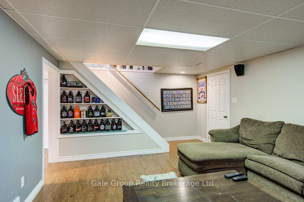 24 Van Norman Drive photo 27