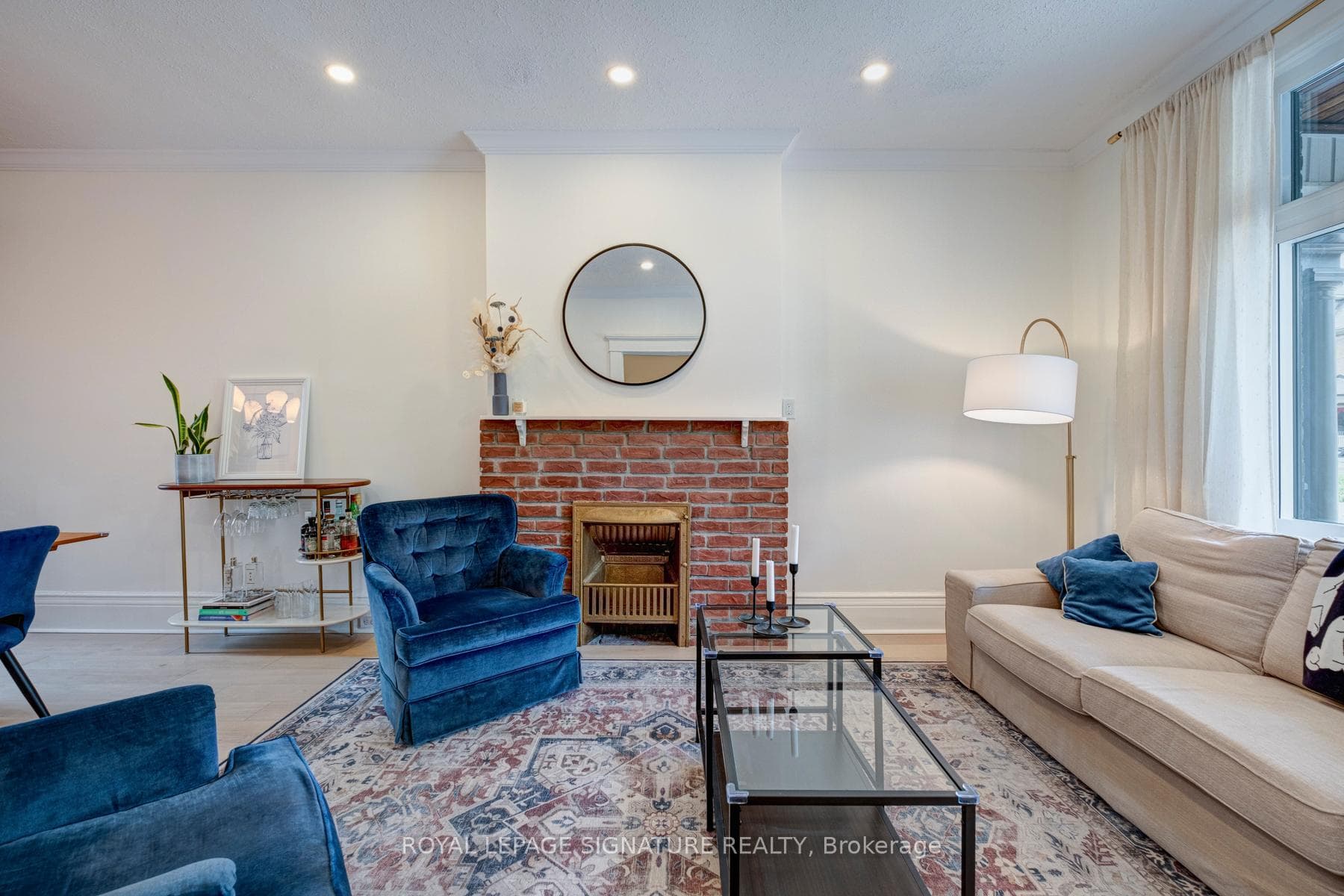 57 Simpson Avenue photo 3