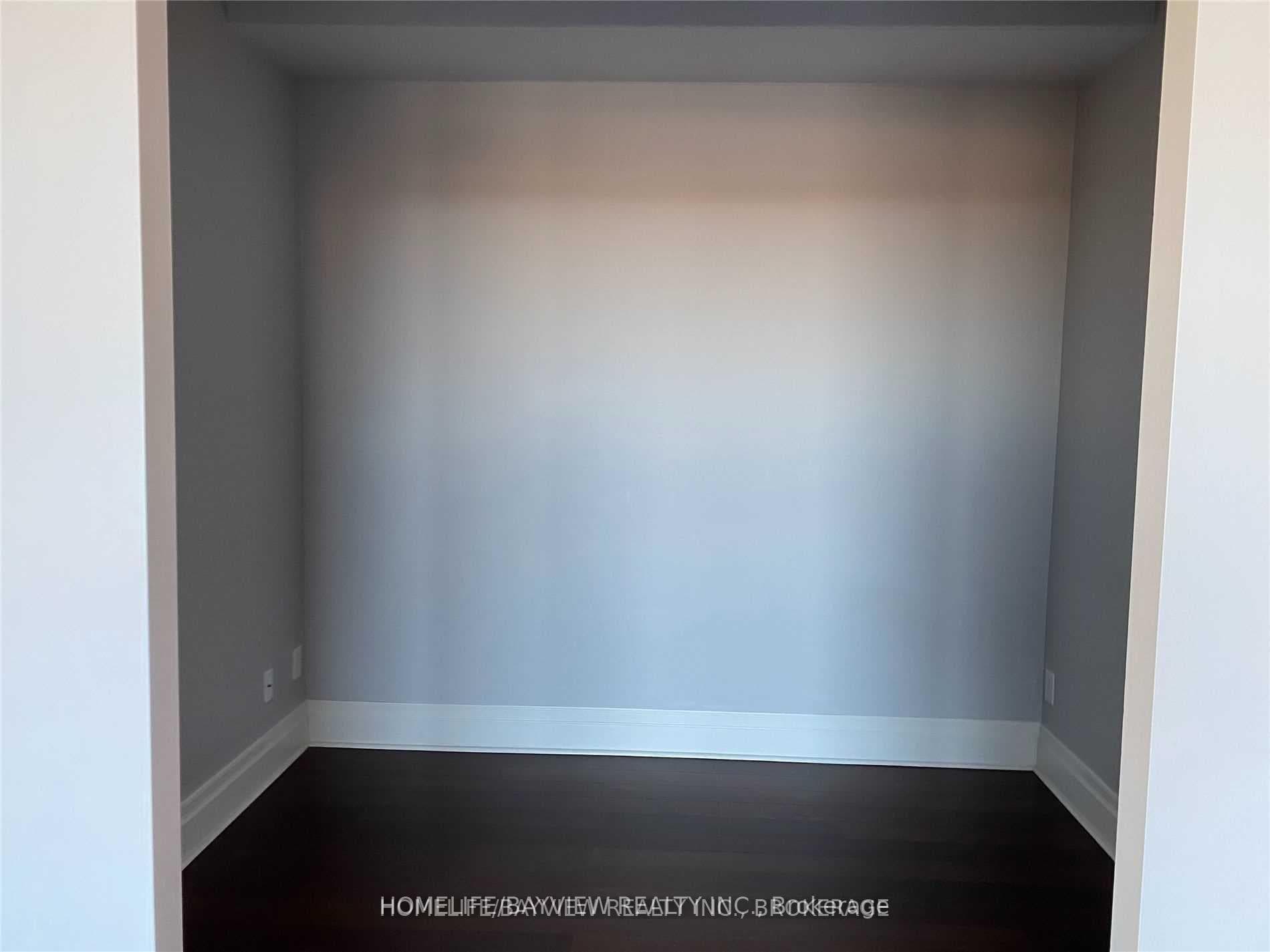 111 Upper Duke Crescent Unit 1007 photo 9