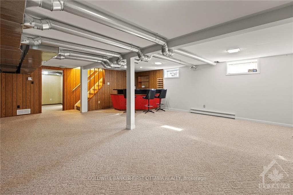 29 BARRHAVEN Crescent photo 26