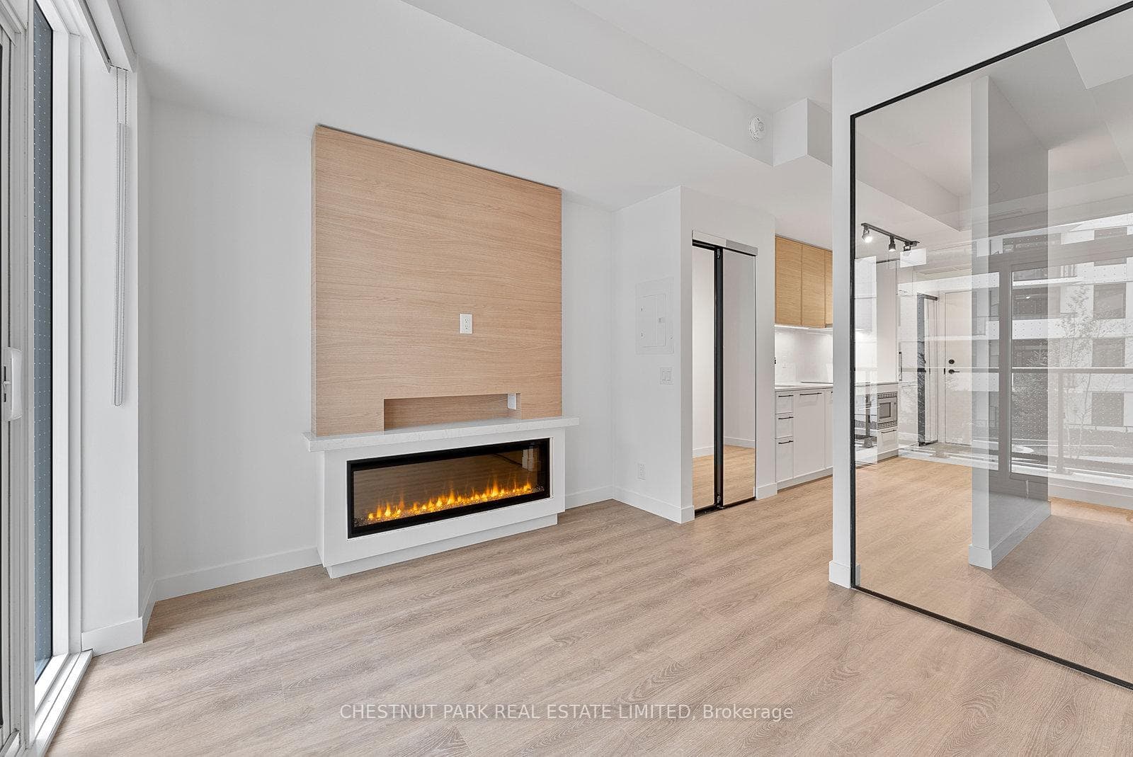1050 Eastern Avenue Unit 403 photo 1