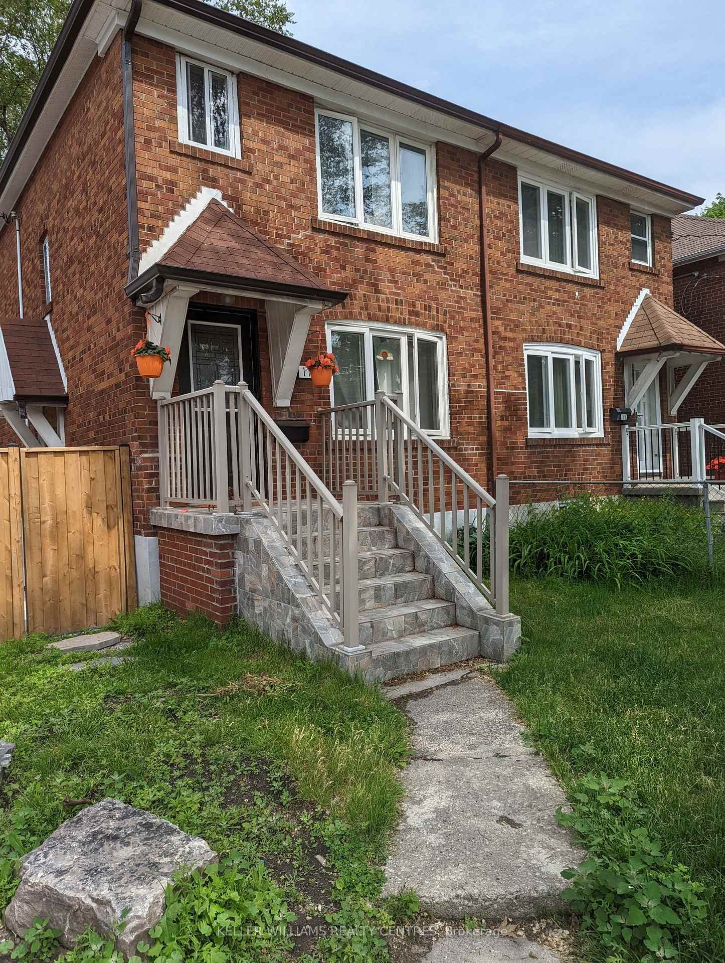 113 Osborne Avenue Unit Lower photo 1
