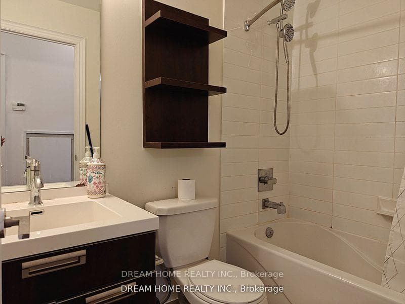 28 Ted Rogers Way Unit 2504 photo 12