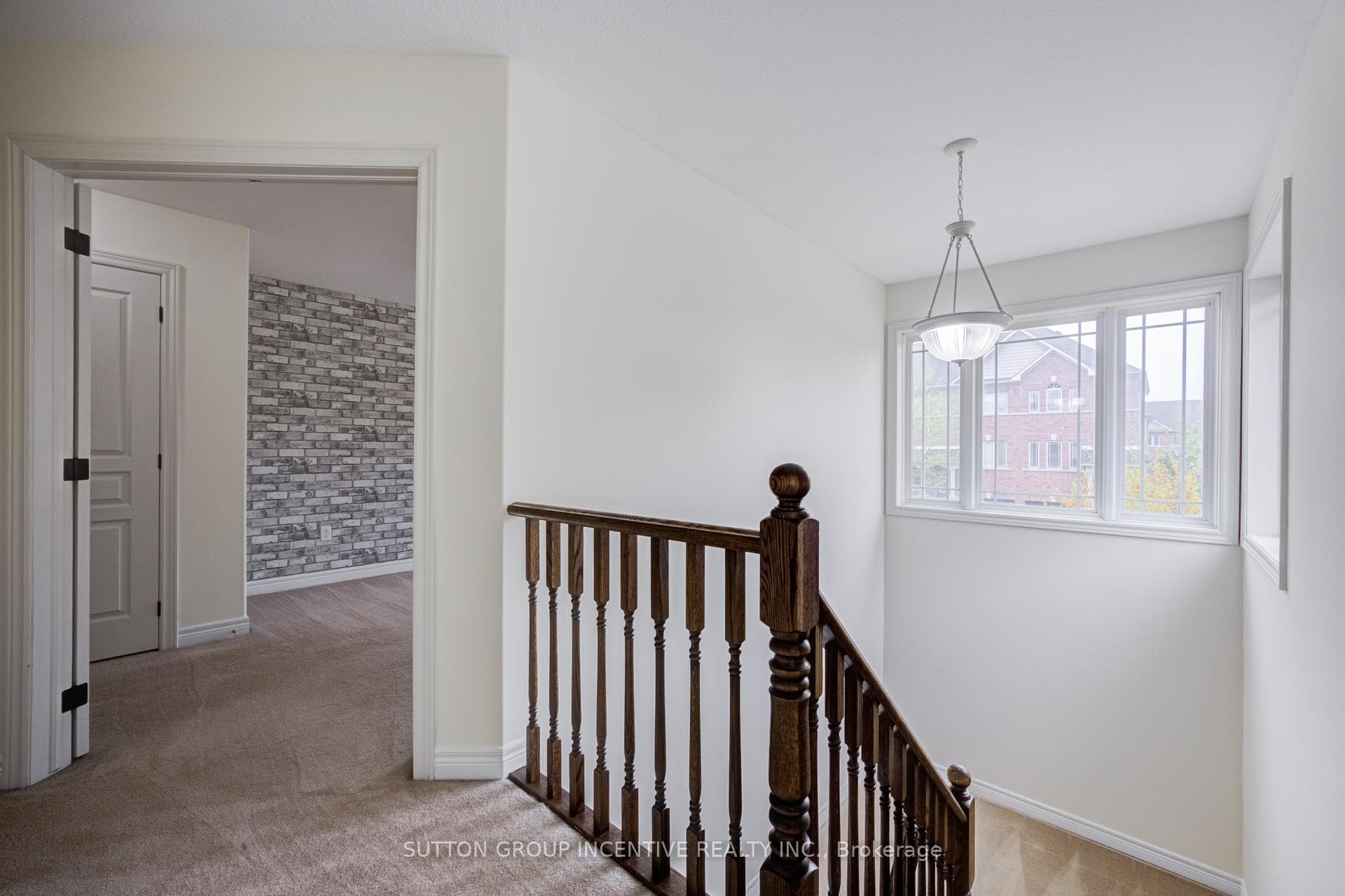46 Viking Drive photo 29