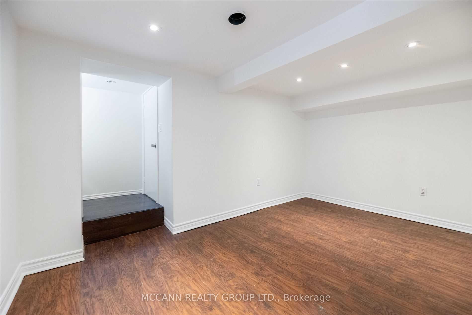 114 Belgravia Avenue Unit BASEMENT photo 8