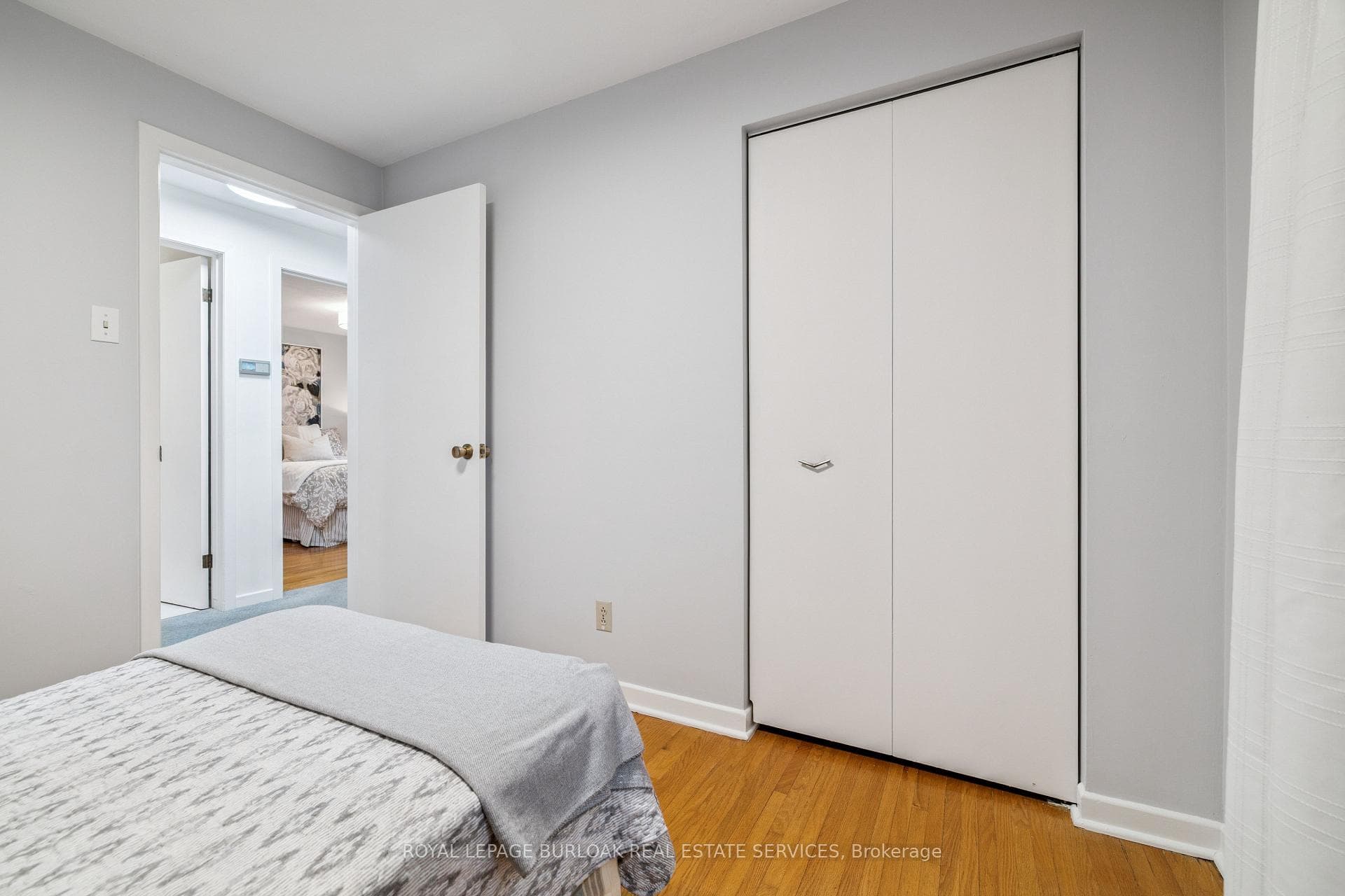 532 Elwood Road photo 25