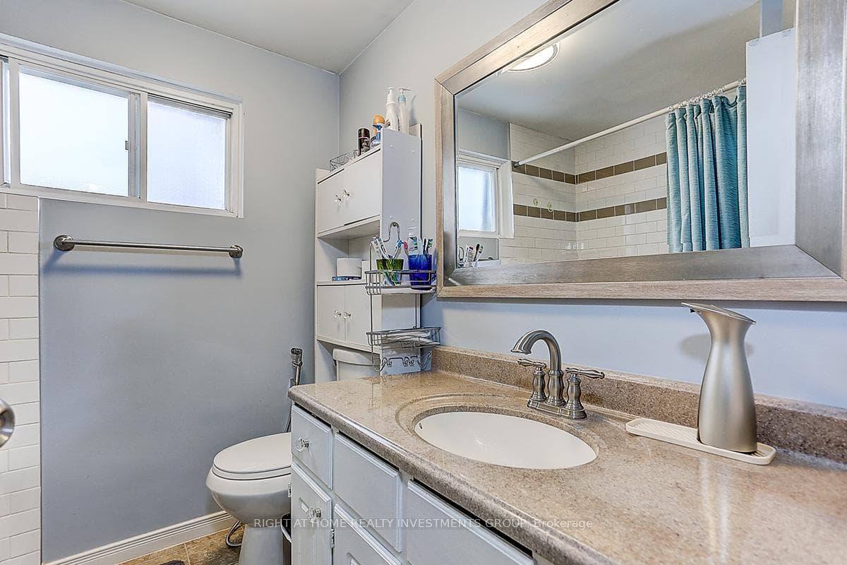 143 Springdale Drive photo 42