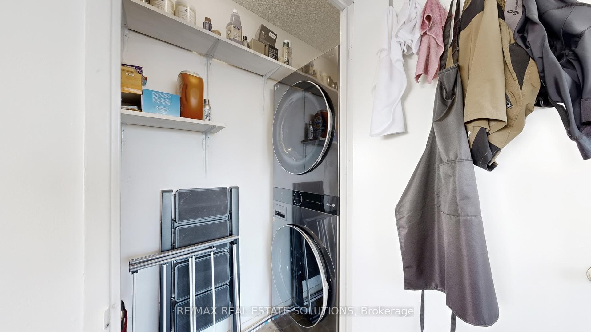 330 Alton Towers Circle Unit 1611 photo 14