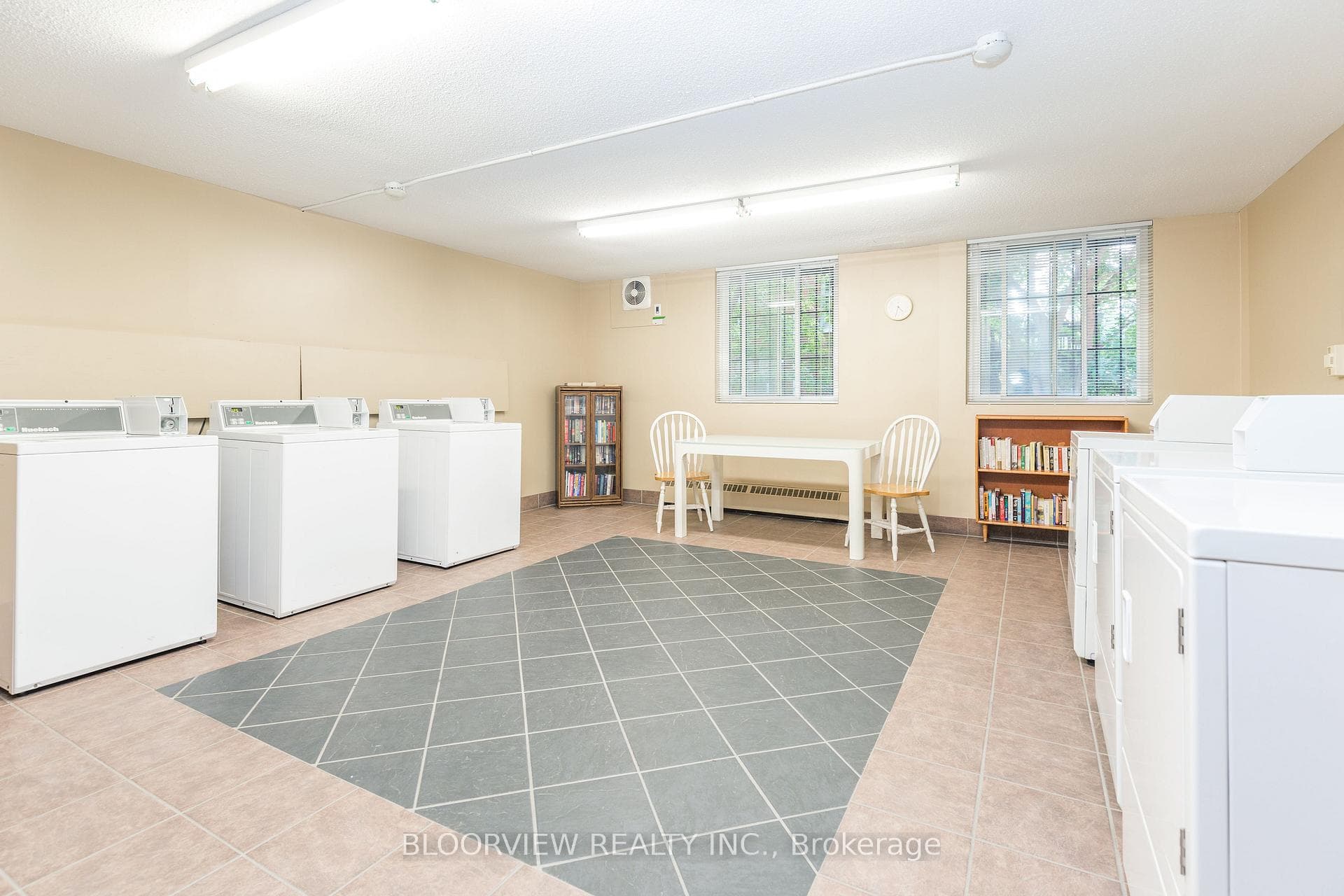 2 Albert Street Unit 62 photo 22
