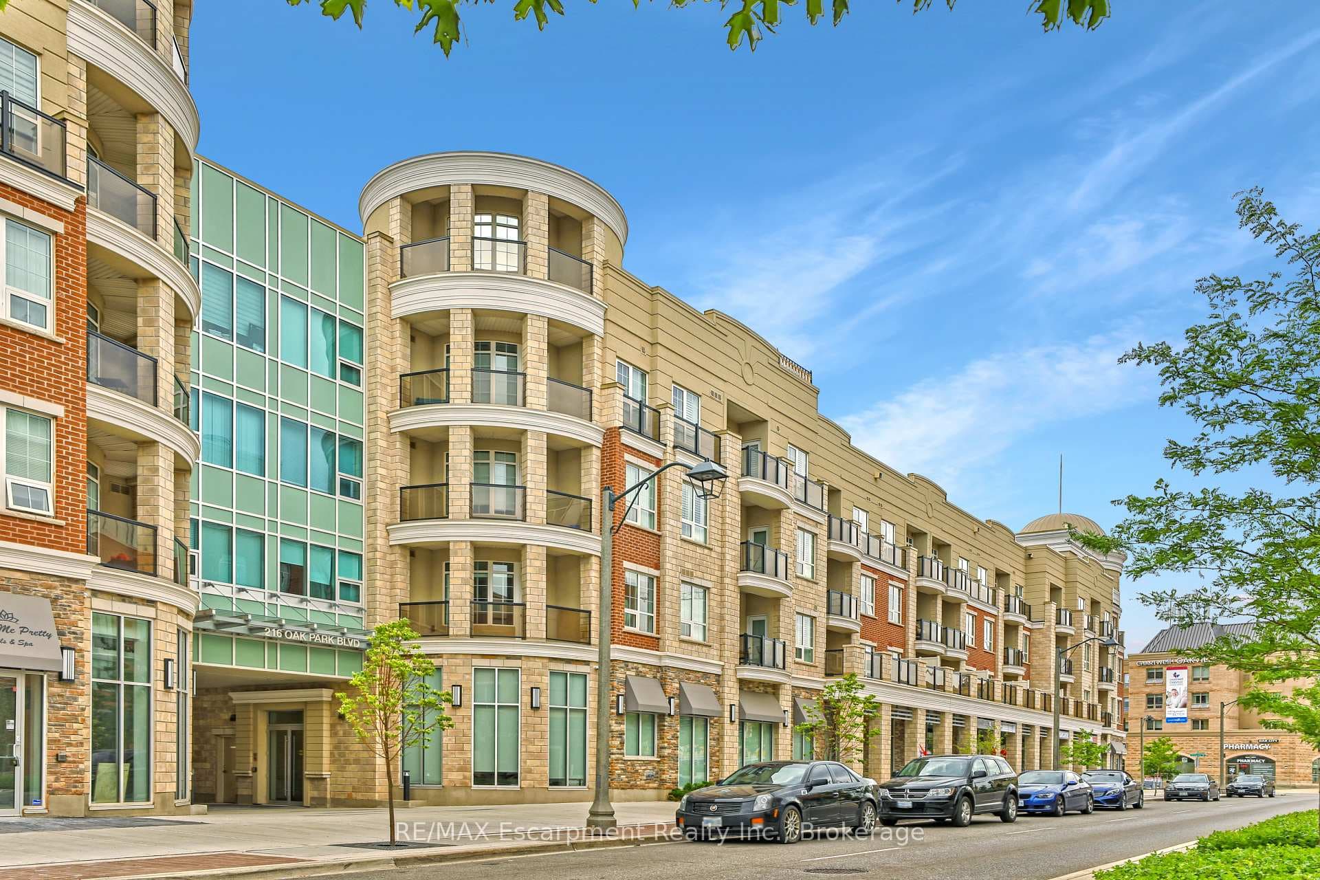 216 Oak Park Boulevard Unit 431 photo 2