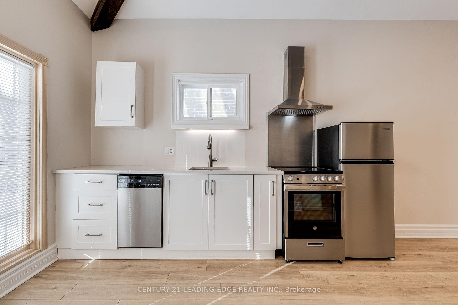 Spacious kitchen