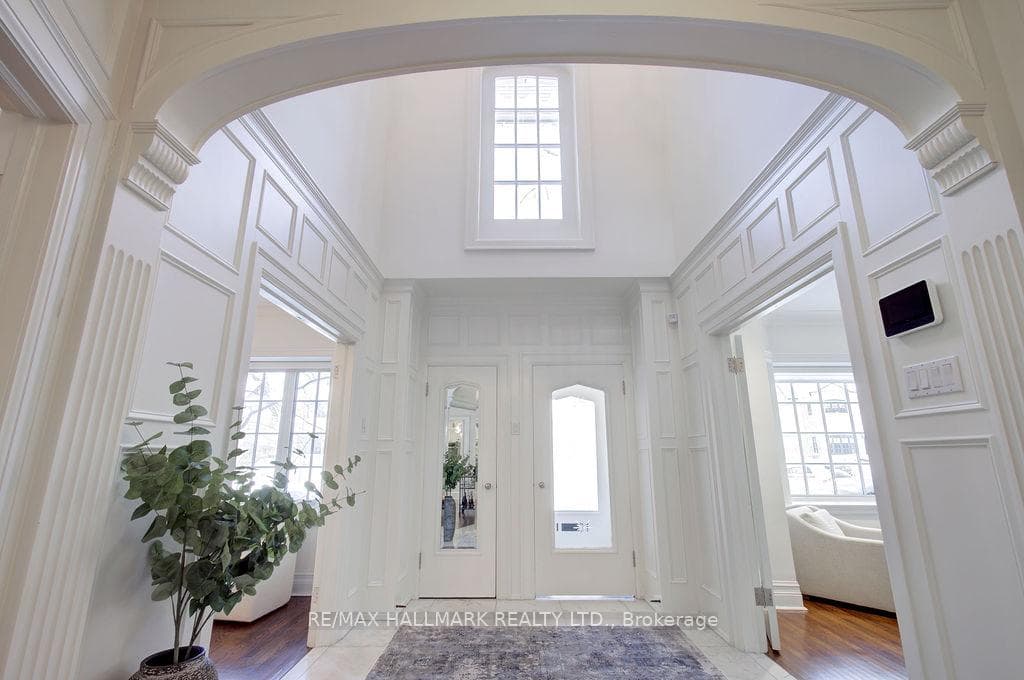 19 Whitney Avenue photo 3