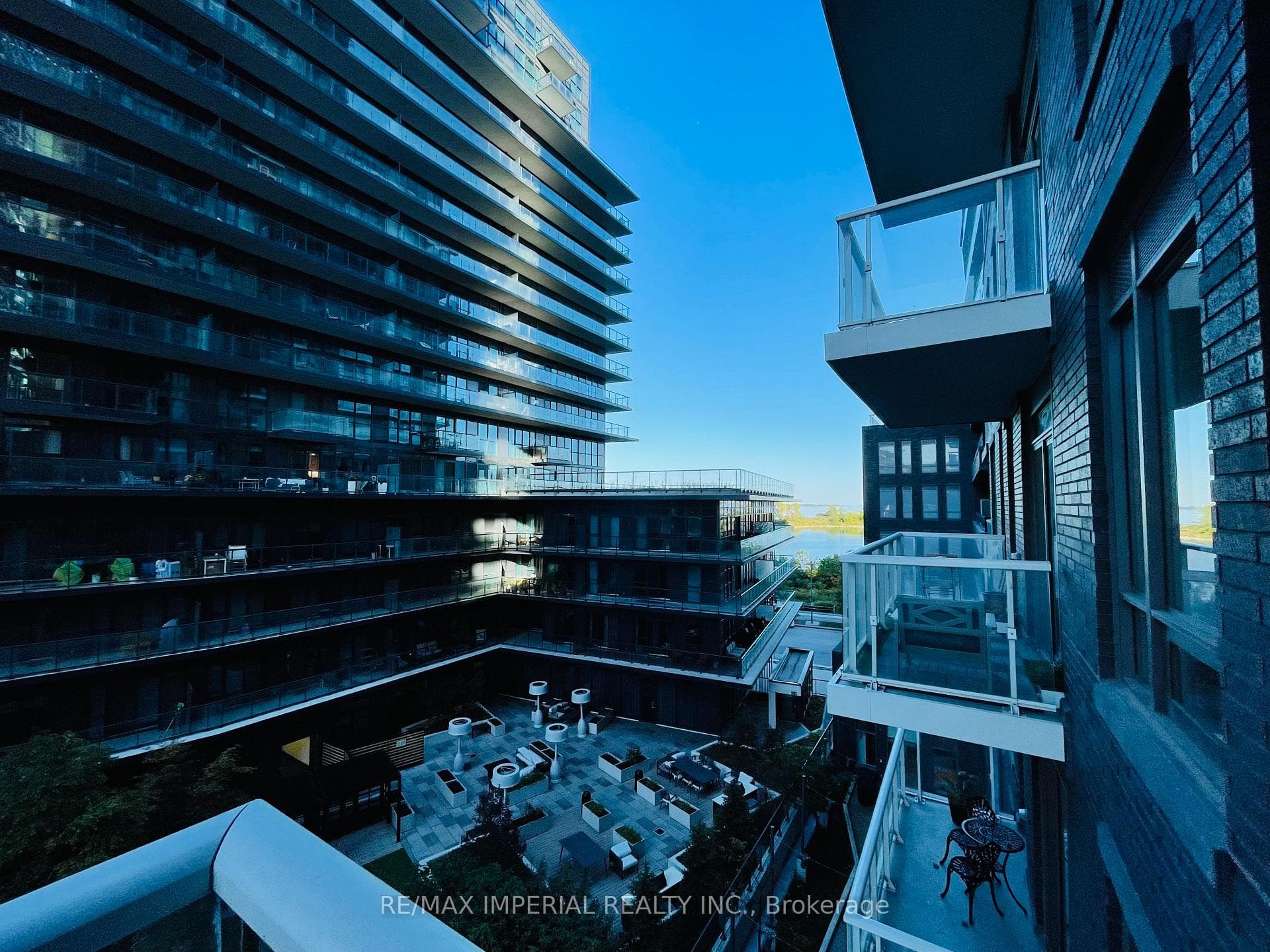 110 Marine Parade Drive Unit 413 photo 21