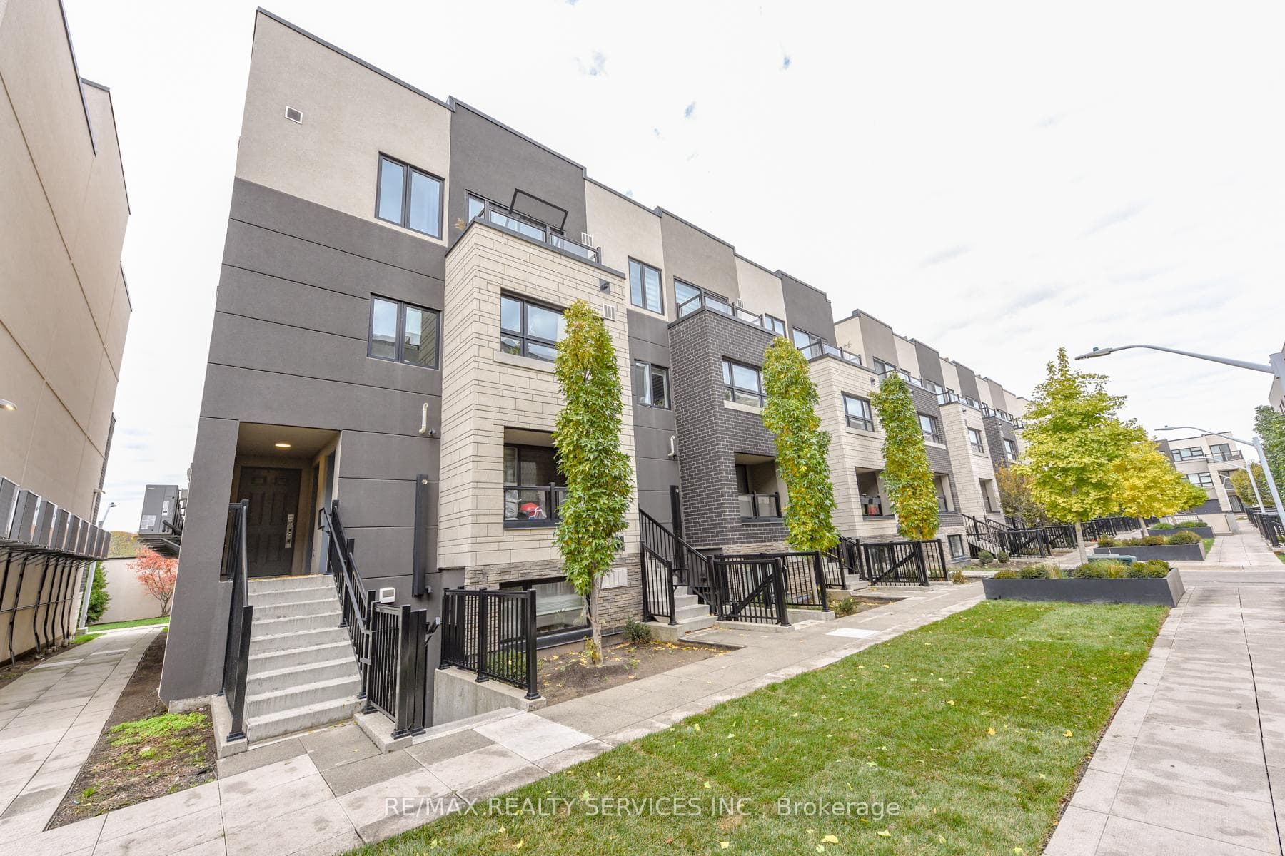 1137 Cooke Boulevard Unit #209 photo 24