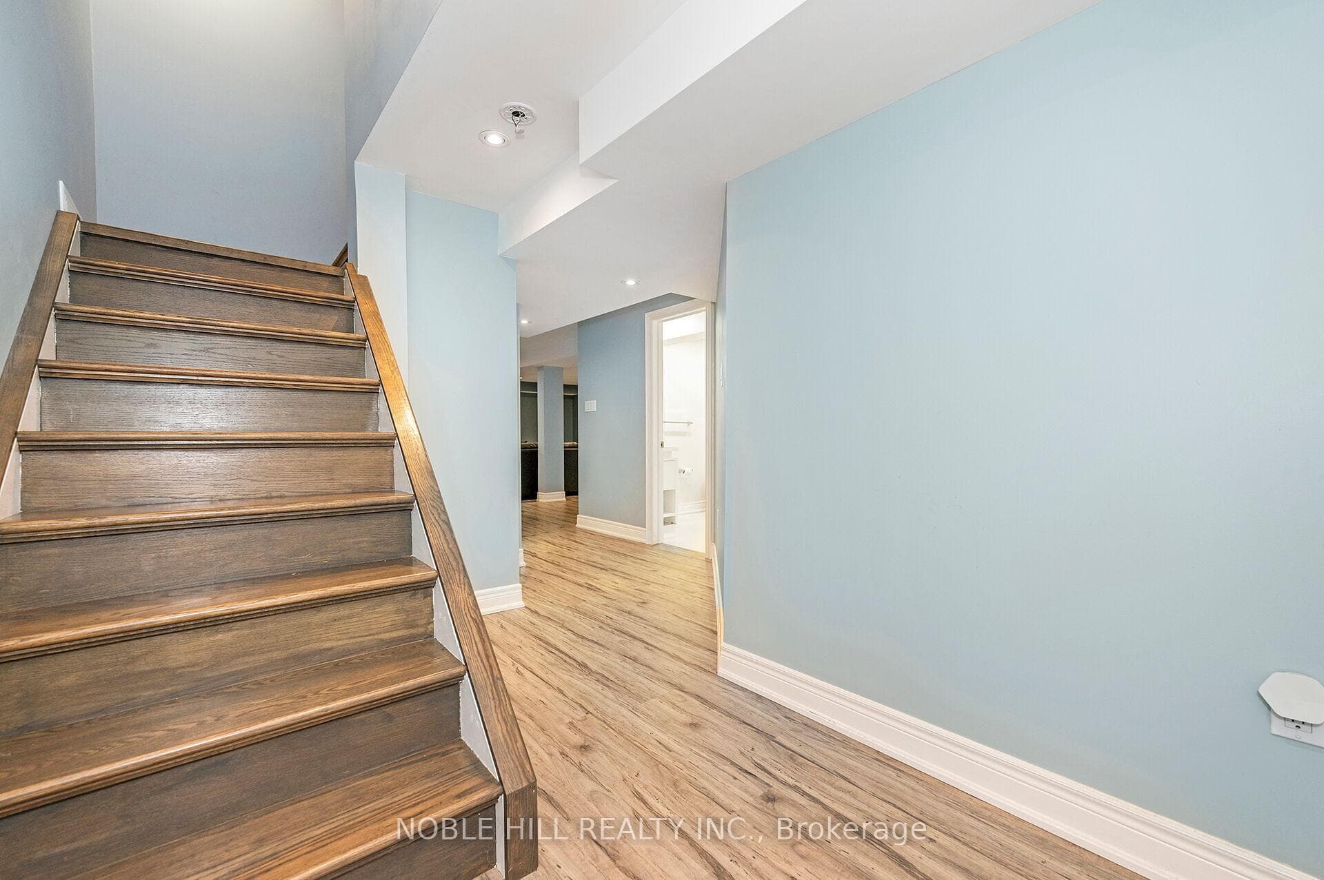 3 Meadow brook Court photo 21