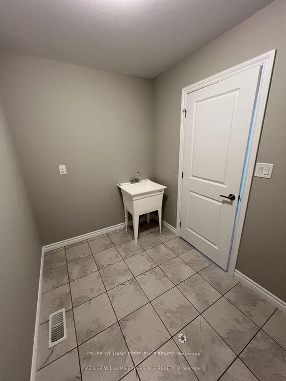 1056 Wright Drive photo 20