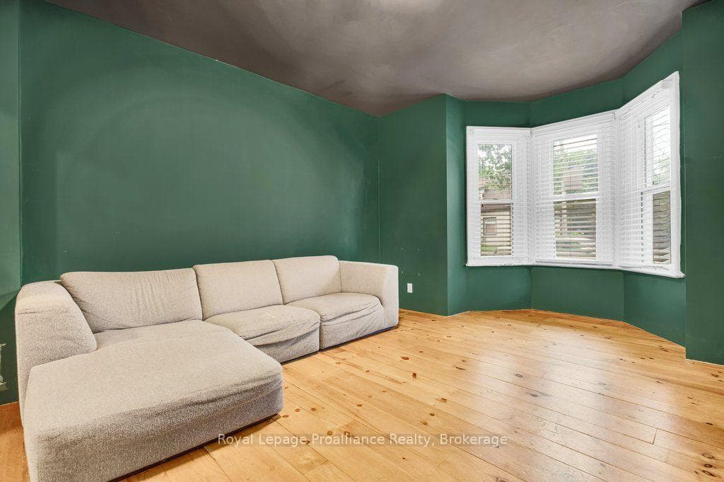 19 Bettes Street photo 8