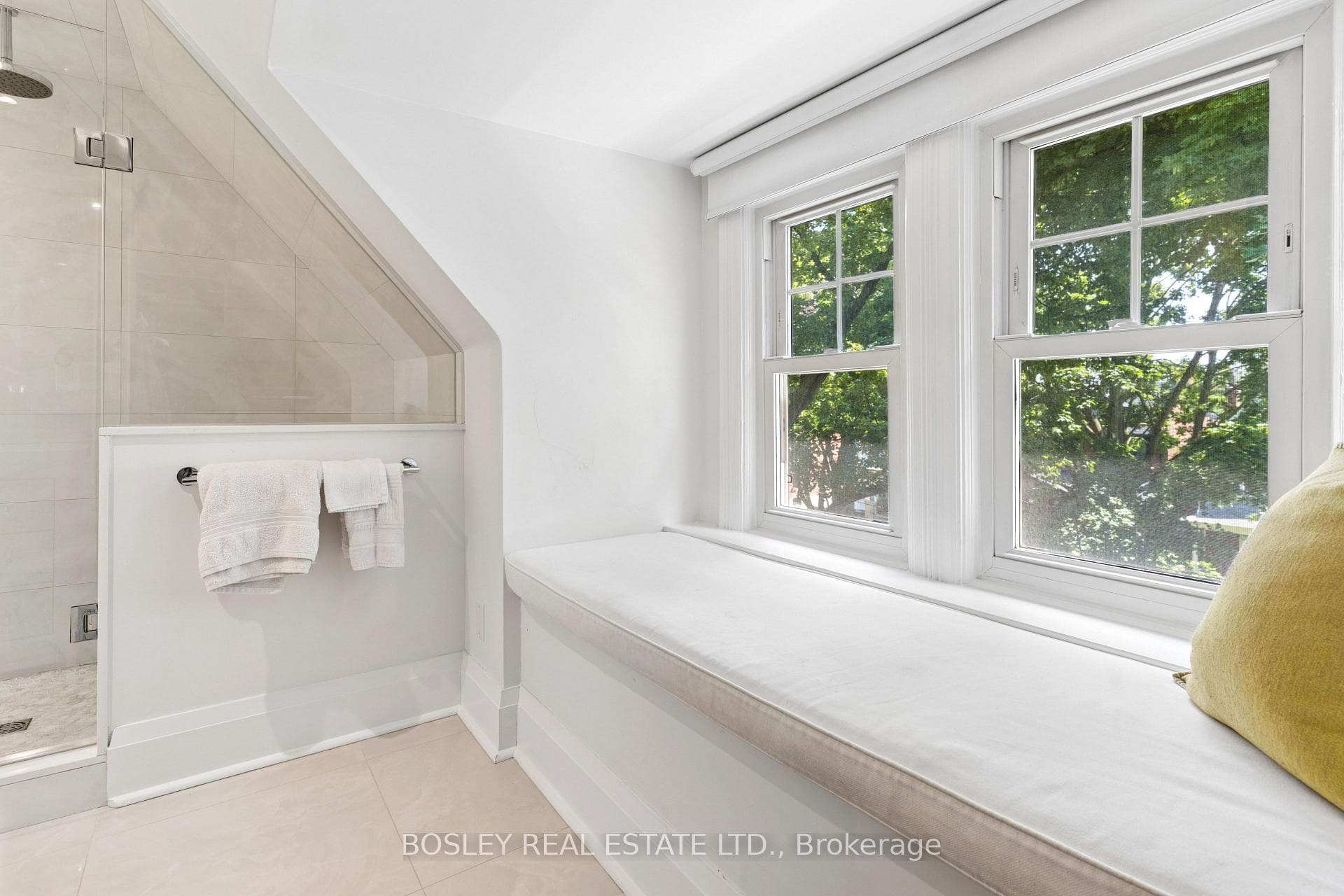 184 Wright Avenue photo 30