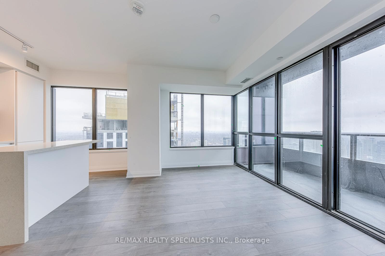 4015 The Exchange N/A Unit 4102 photo 15