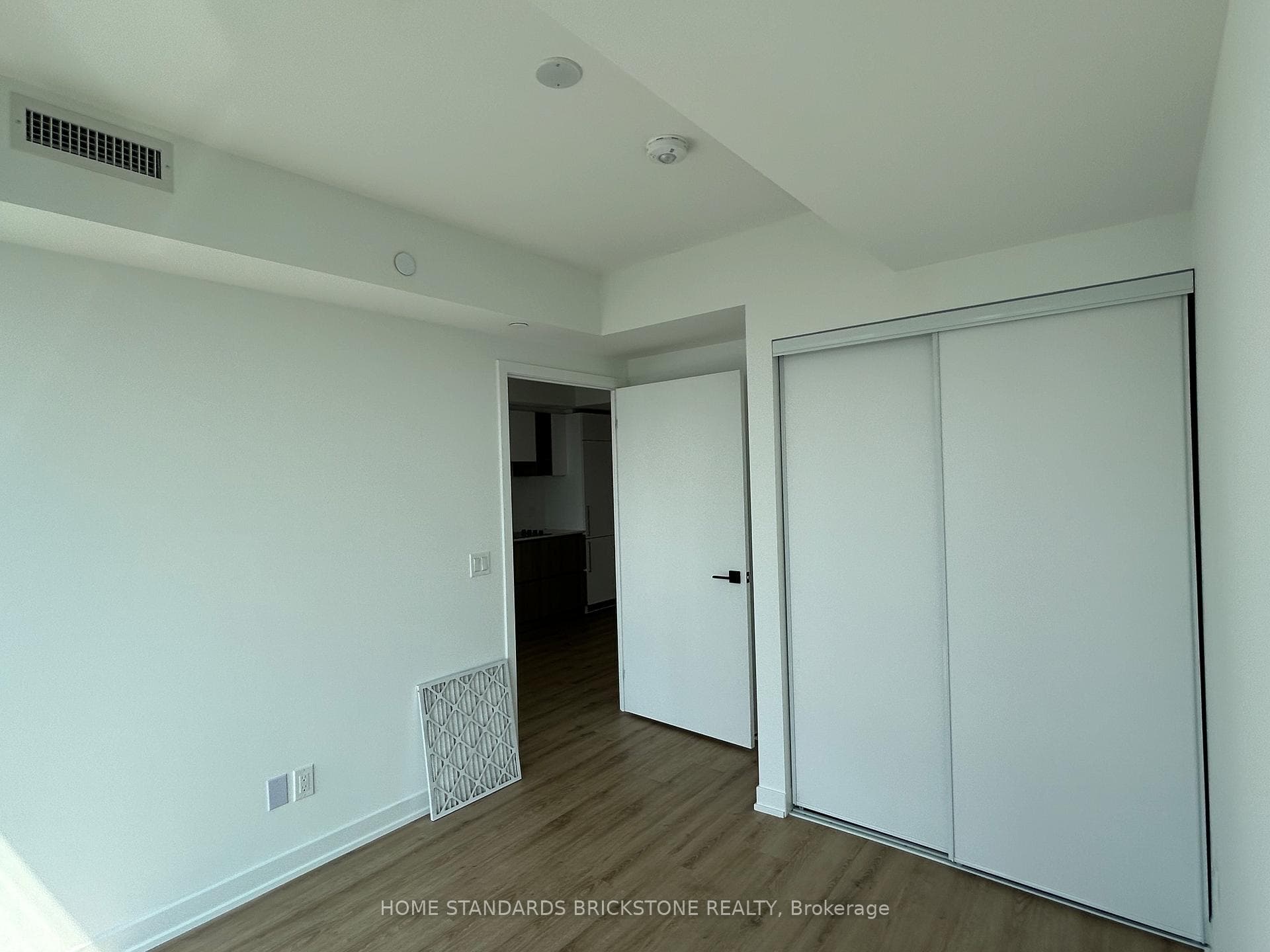 319 Jarvis Street Unit 3816 photo 13