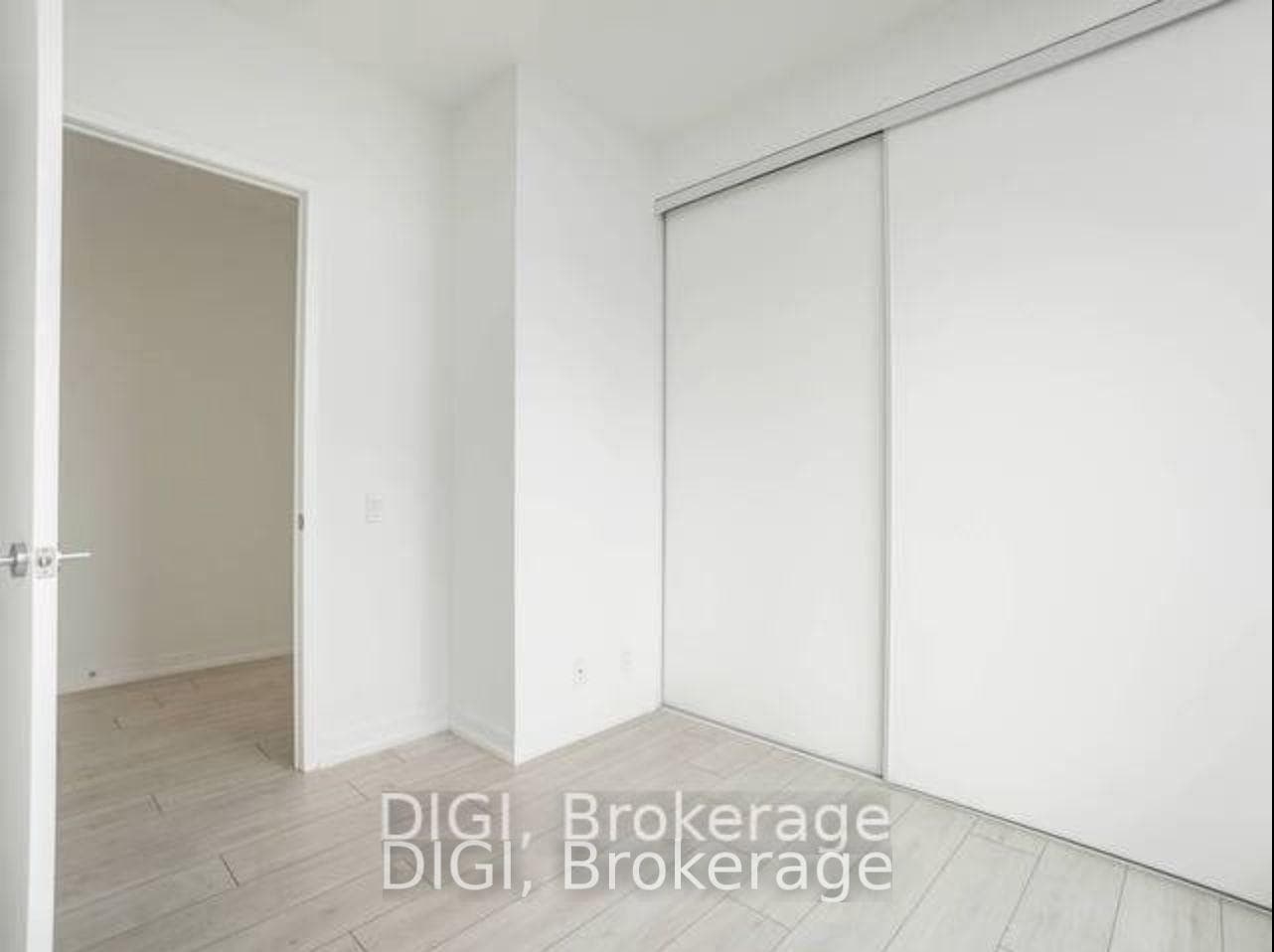 898 Portage Parkway Unit 5502 photo 13