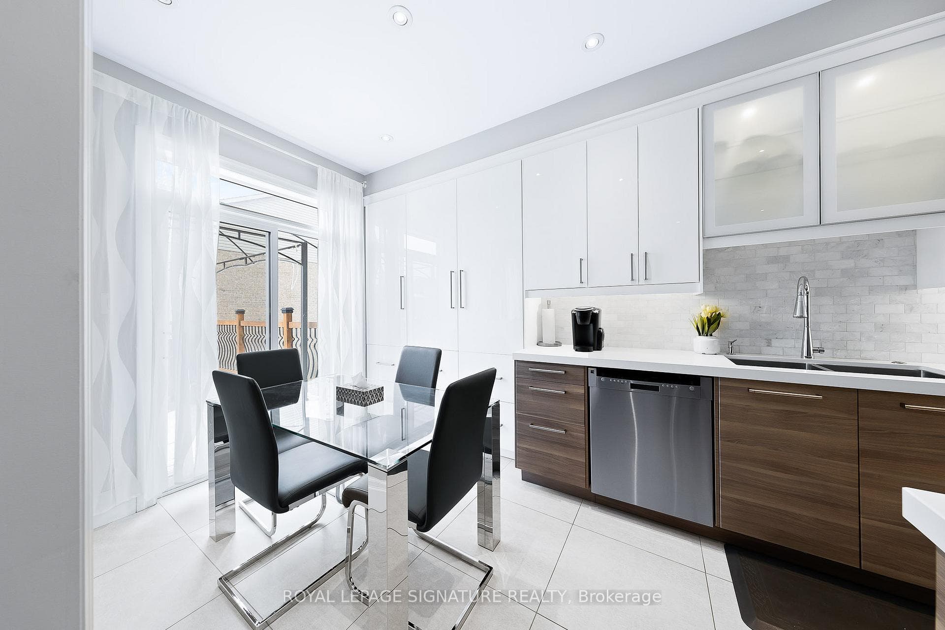 68 White Beach Crescent photo 10