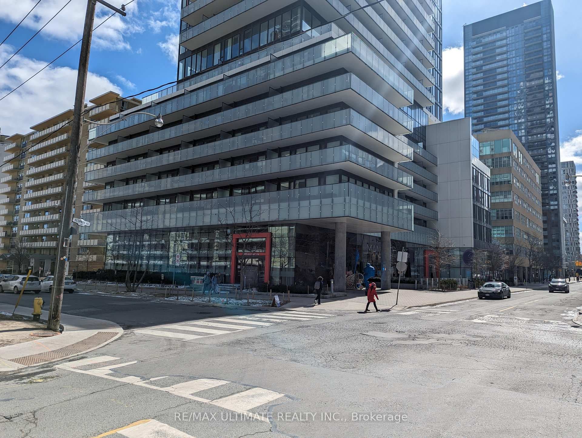 185 Roehampton Avenue Unit 2609 photo 2