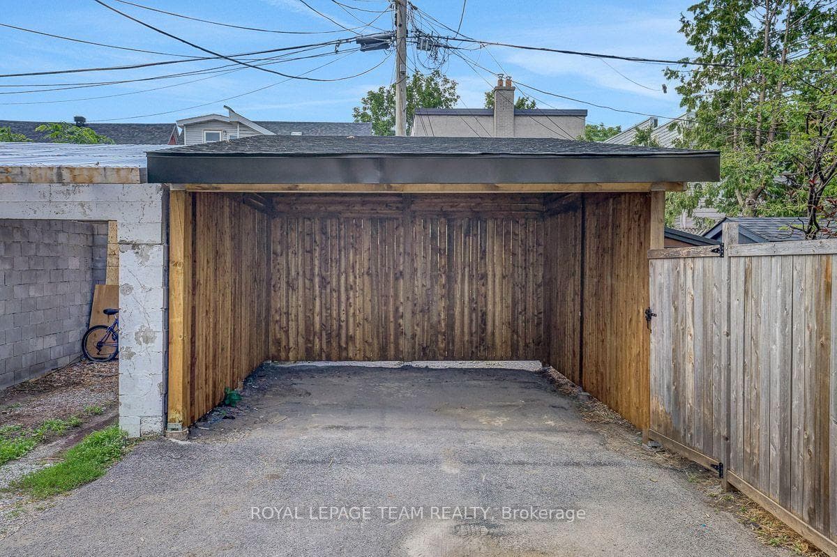 Property has the legal right to covered carport.