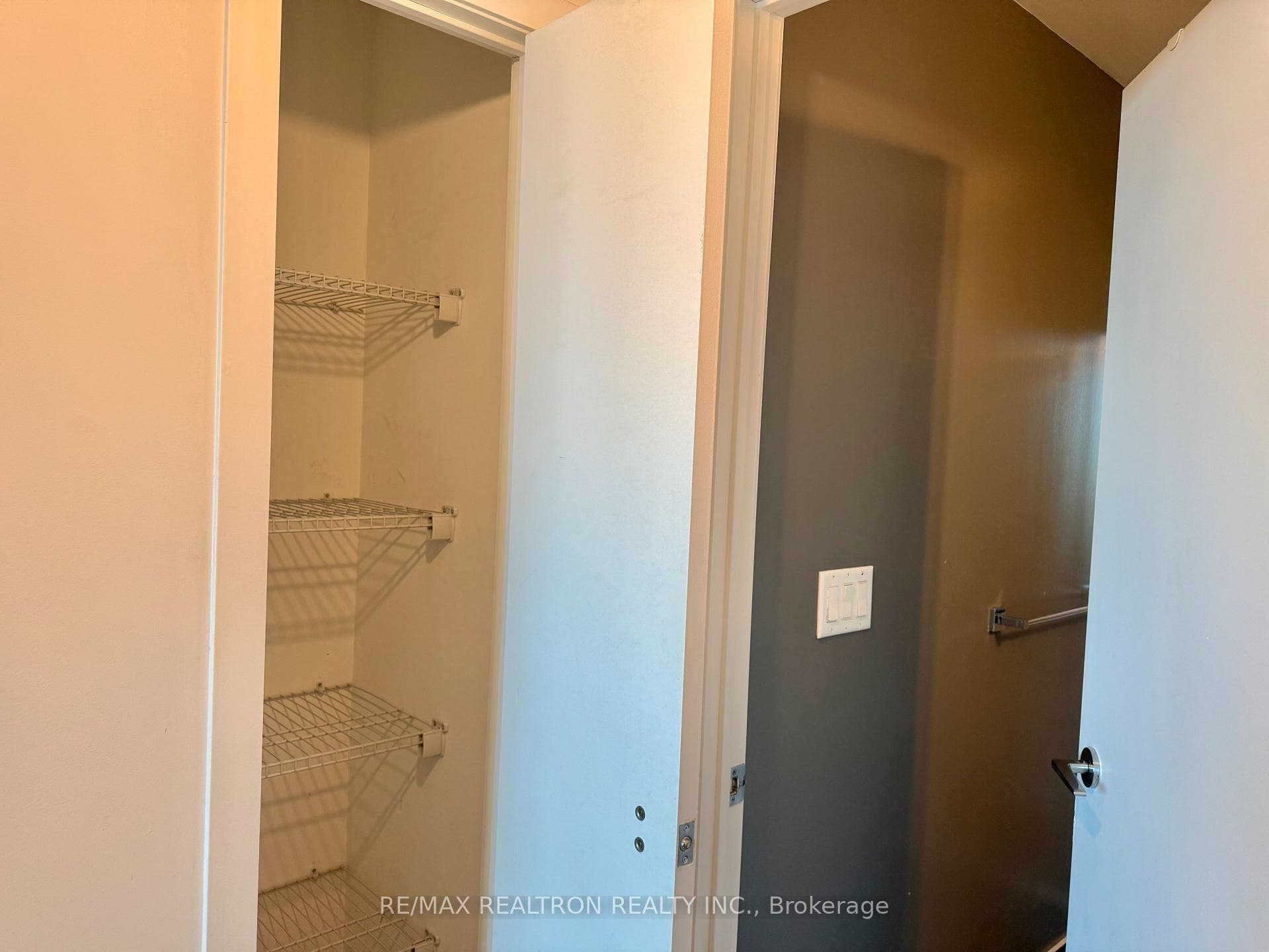150 East Liberty Street Unit 407 photo 15