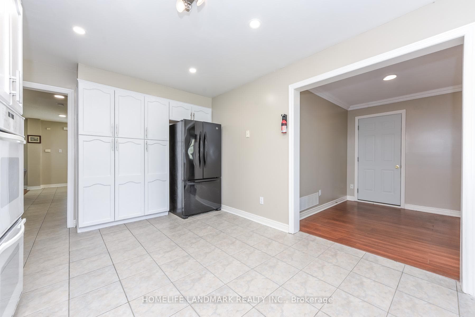 1153 Ogden Avenue photo 21
