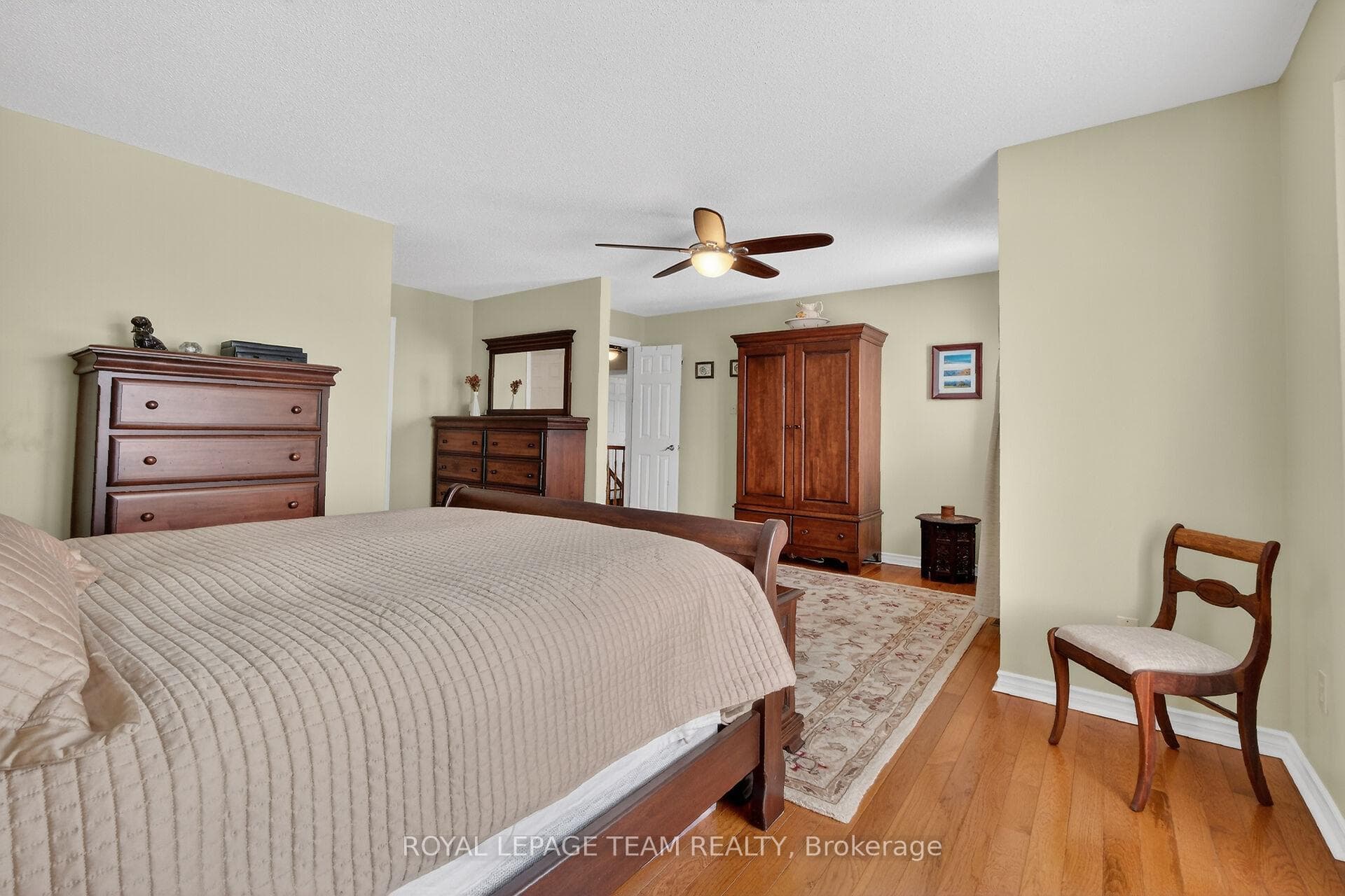 11 Speers Crescent photo 24