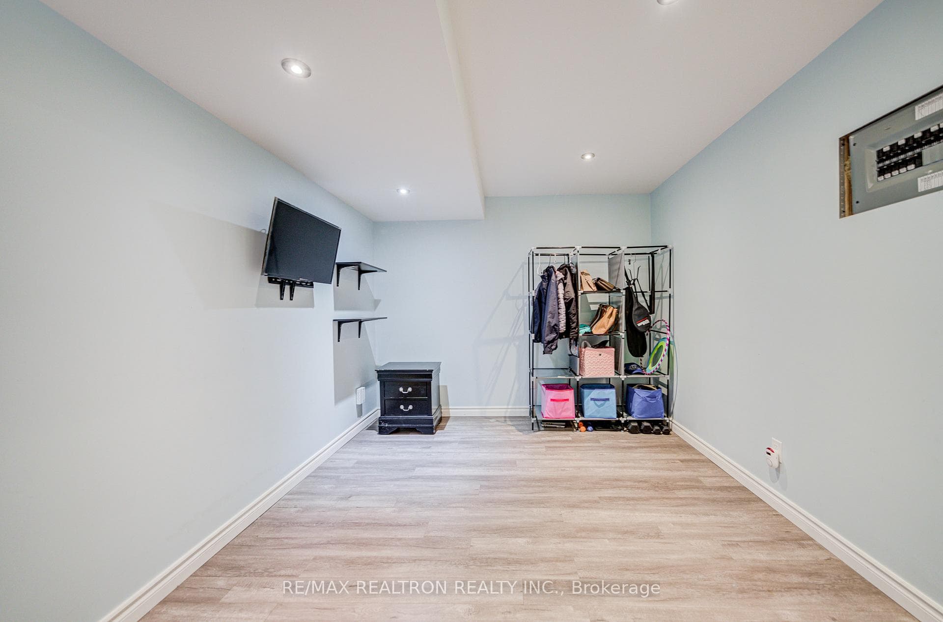 1180 Mississauga Valley Boulevard Unit 14 photo 25