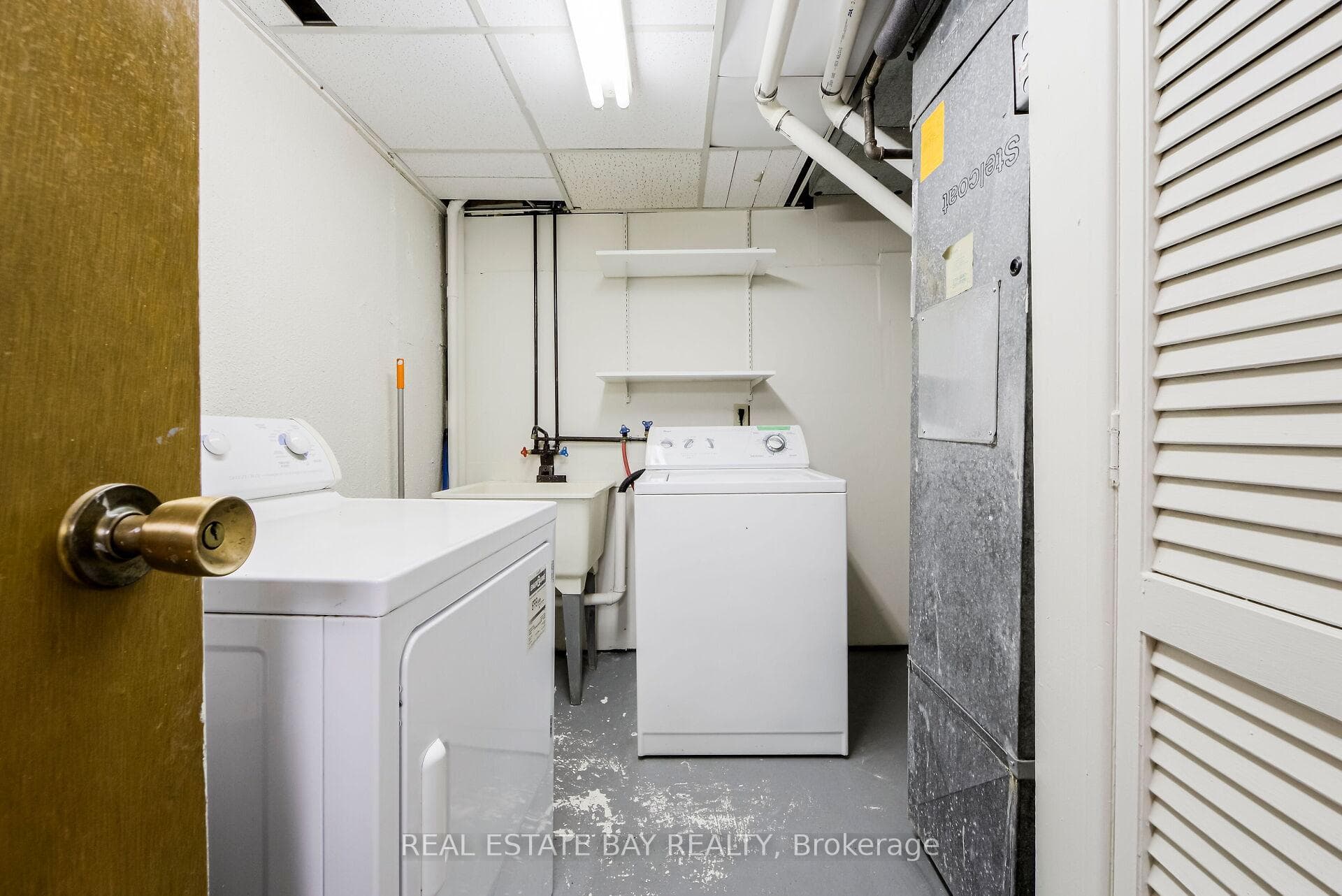 10 Livonia Place Unit 157 photo 33