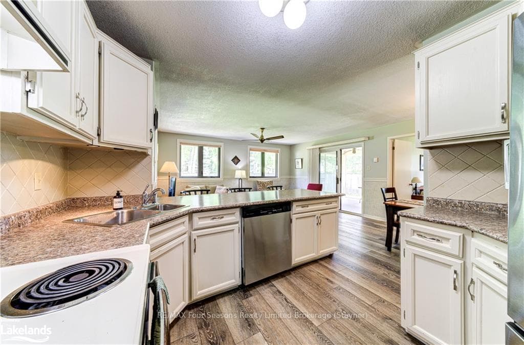 219 ELIZA Street photo 12