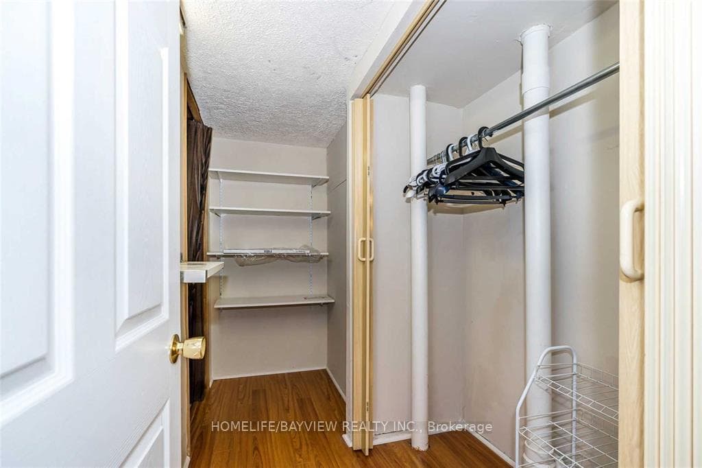 23 Bluesky Crescent Unit Upper L photo 22