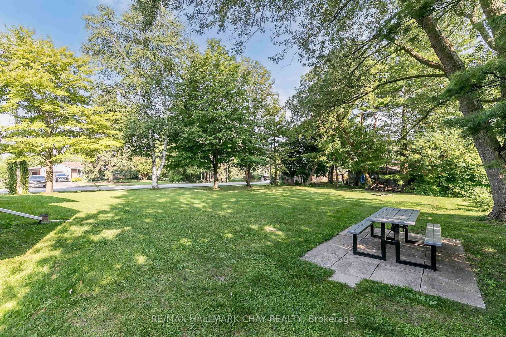 209 Montgomery Drive photo 13