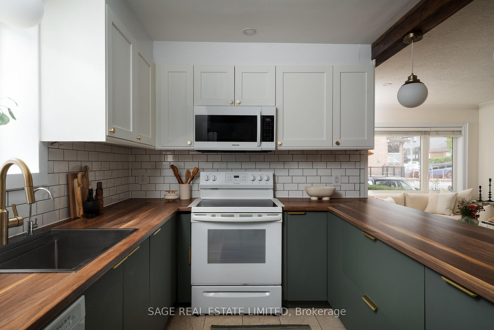 505 Caledonia Road photo 10