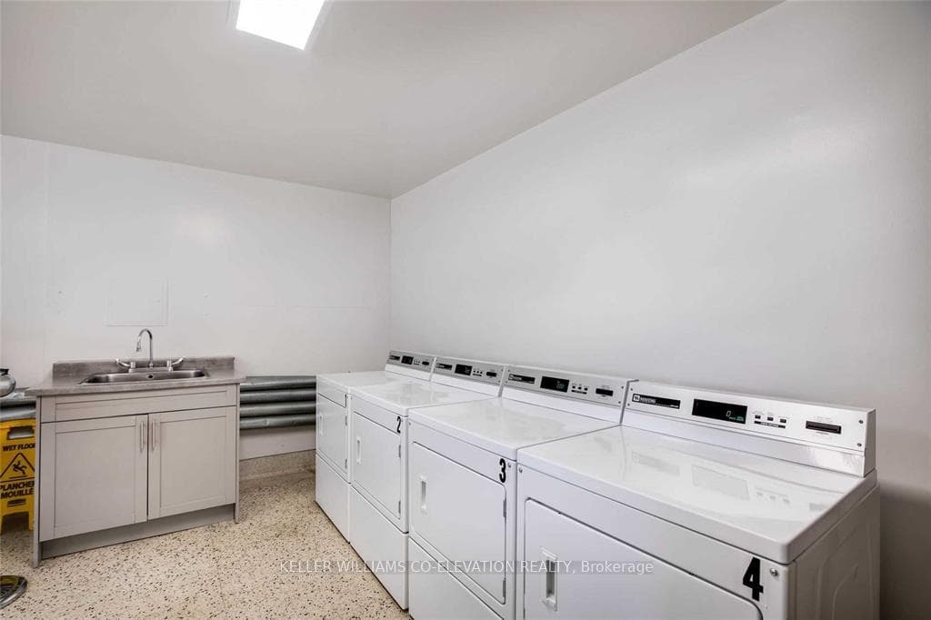 10 Fontenay Court Unit 306 photo 30